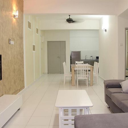 3 Bedroom Condo @ Near Spice Arena Bayan Lepas Exterior photo